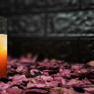 Le Rose Tropical : Un Cocktail Original à Base Du Meilleur Rhum Arrangé Suisse, Un Mélange Artisanal De Rose Et De Thé Vert. Un Apéro Exquis. Marie-Angel : L'essence D'un Cocktail Unique. Santé !